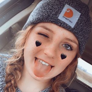 Meet your Posher, Brittney